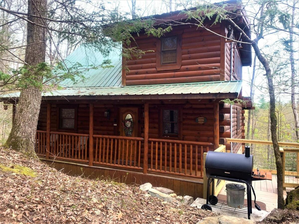 Mountain Joy -Private Treehouse Style Cabin That Sleeps 4-Free Tickets Gatlinburg Exterior photo